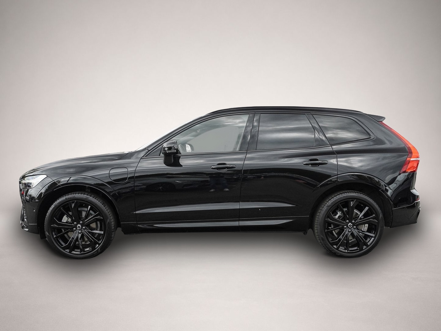 Bild 4 Volvo XC60 T8 AWD Ultra Black Ed. Plug-In Ultra Black