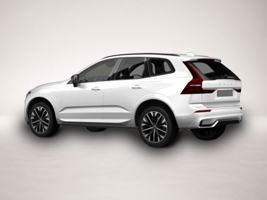 Bild 7 Volvo XC60 B5 B AWD Plus Black Edition Pano*Head-Up