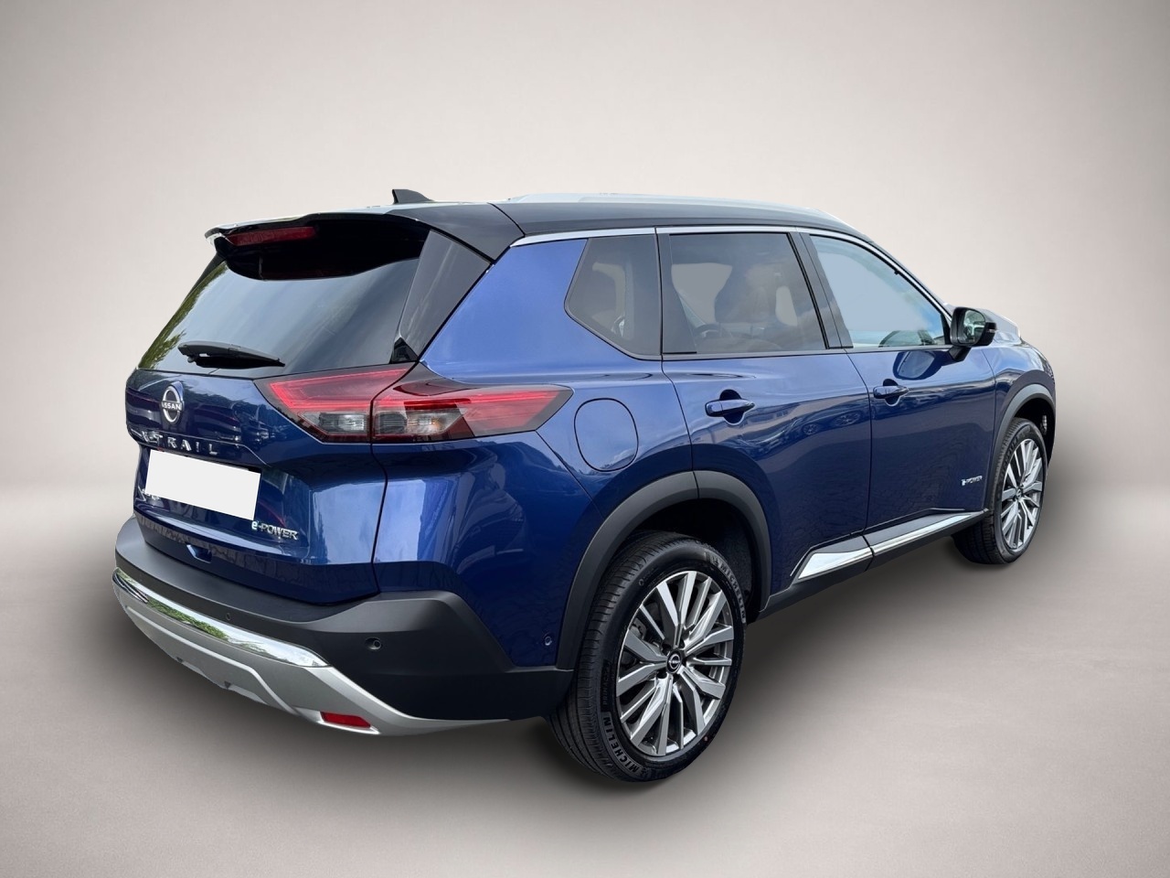 Bild 3 Nissan X-Trail Tekna Plus ePOWER 4x4 20Zoll BOSE Pano