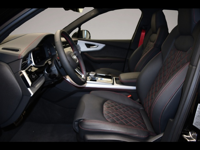 Fotografie 3 des Audi SQ7 4.0 TFSI HeadUp/Matrix/Luft/Stand/AHK/Pano