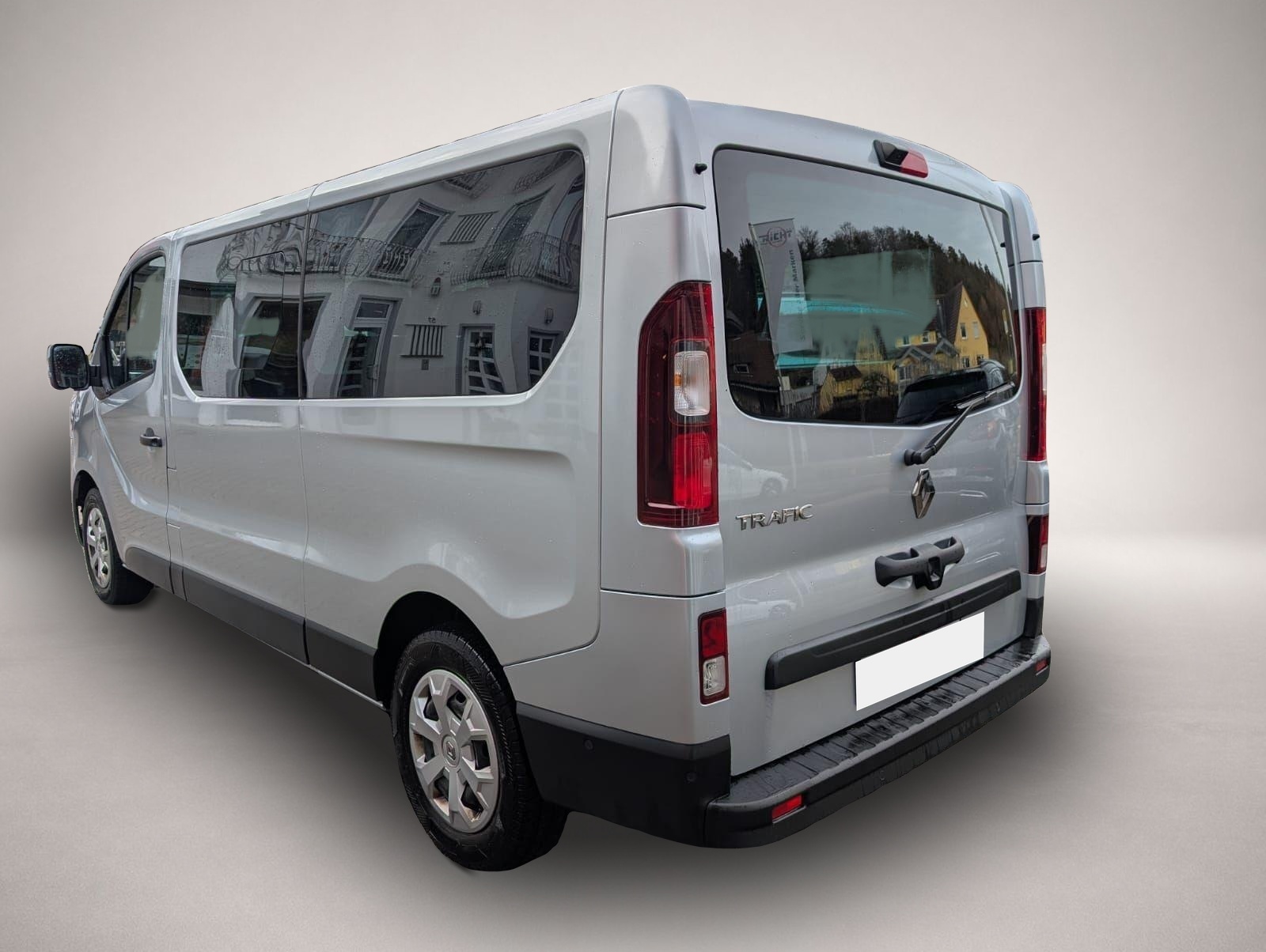 Bild 4 Renault Trafic Grand Combi 2.0dCi L2H1 LR Lang App Kamer