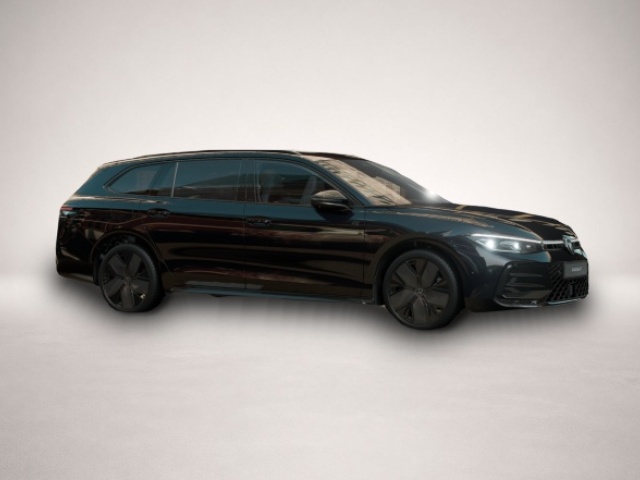 Fotografie 5 des Volkswagen Passat Variant 2.0 TDI SCR 4Motion DSG R-Line 