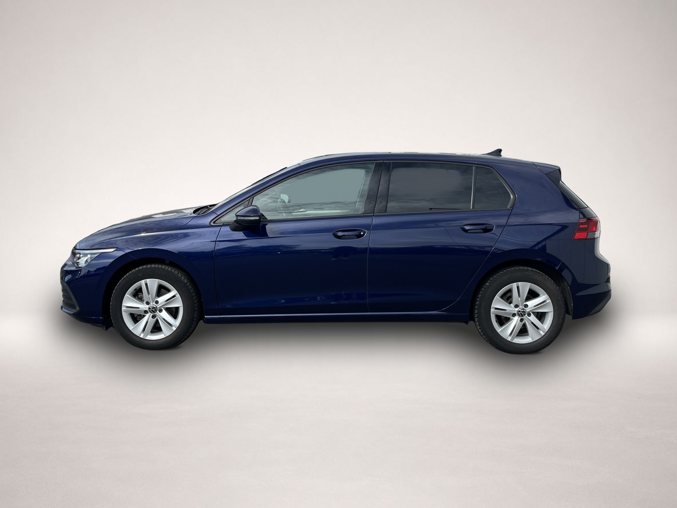 Bild 2 Volkswagen Golf 1.5 TSI Life 110¤ m.20% Anz. Navi LED RFK S