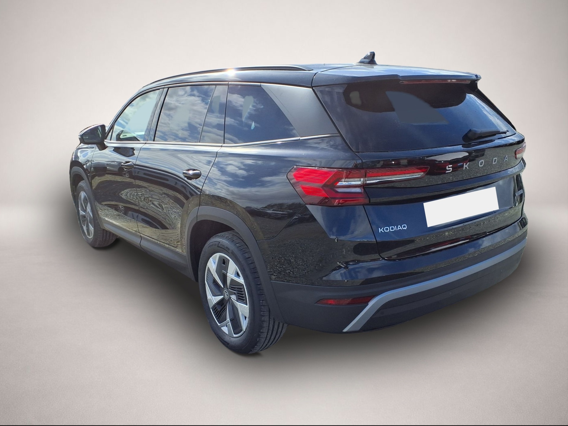 Fotografie des Skoda Kodiaq Skoda Selection 1.5 TSI mHEV 110 kW (150