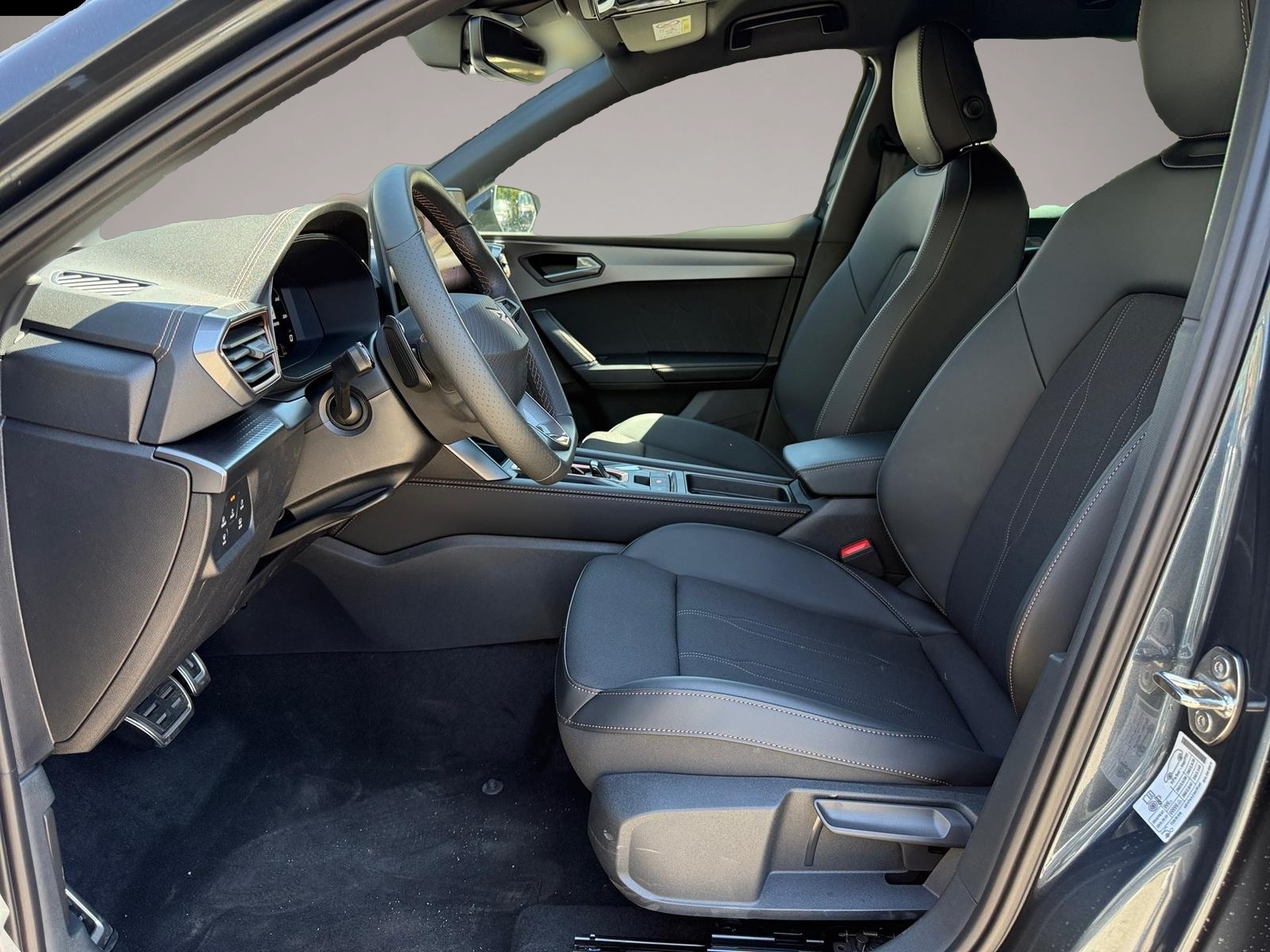 Bild 2 Cupra Leon Sportstourer 2.0 TSI DSG 4Drive AHK Kamera
