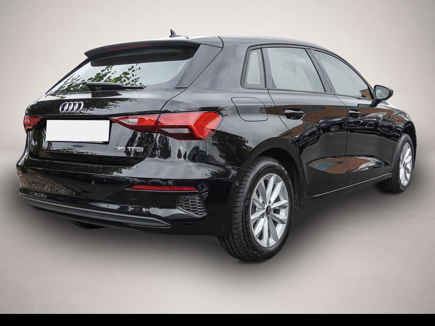 Bild 3 Audi A3 Sportback 35 TFSI S tronic Virtuell Navi Plus