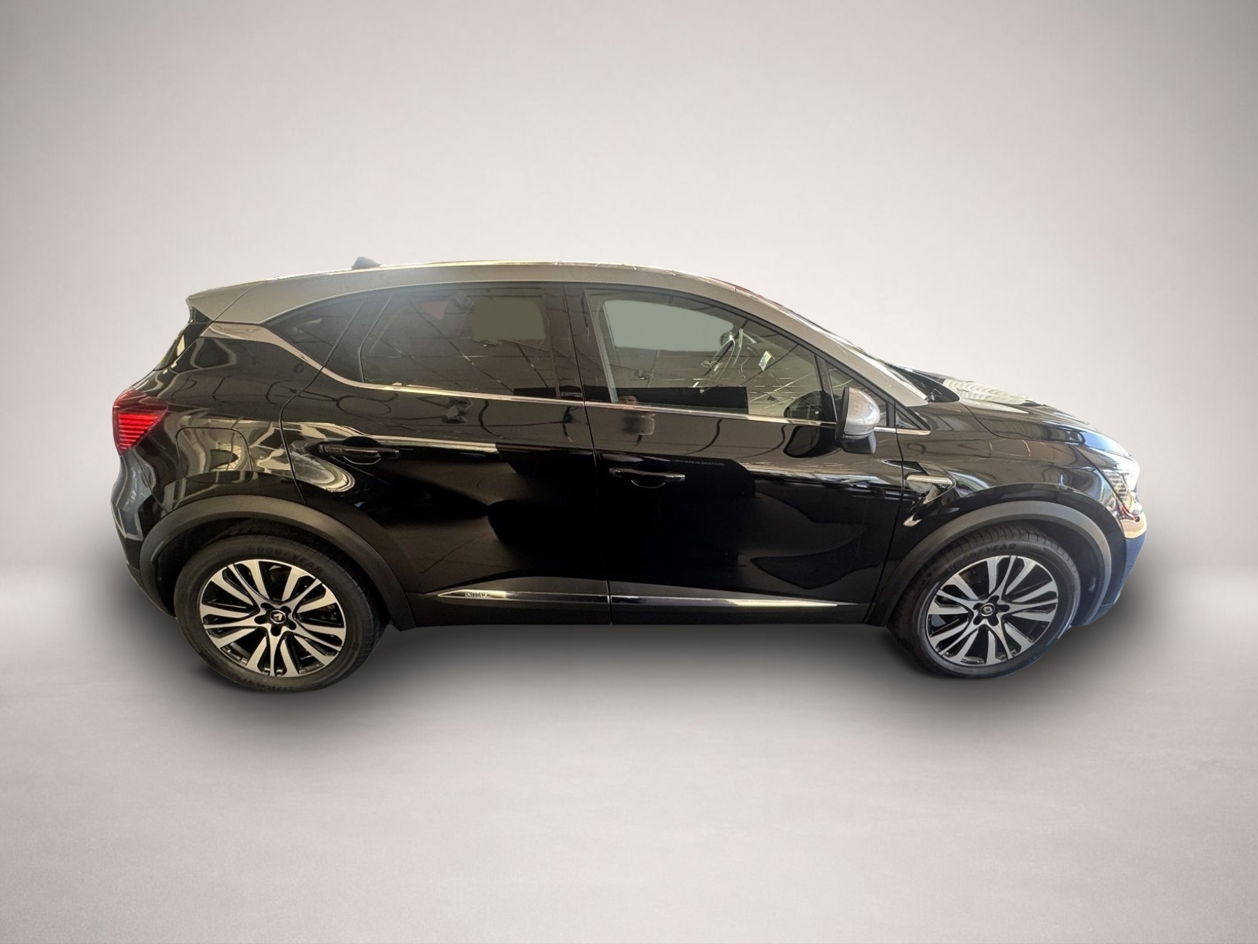 Bild 4 Renault Captur INITIALE PARIS E-TECH Plug-in 160 ABS ESP