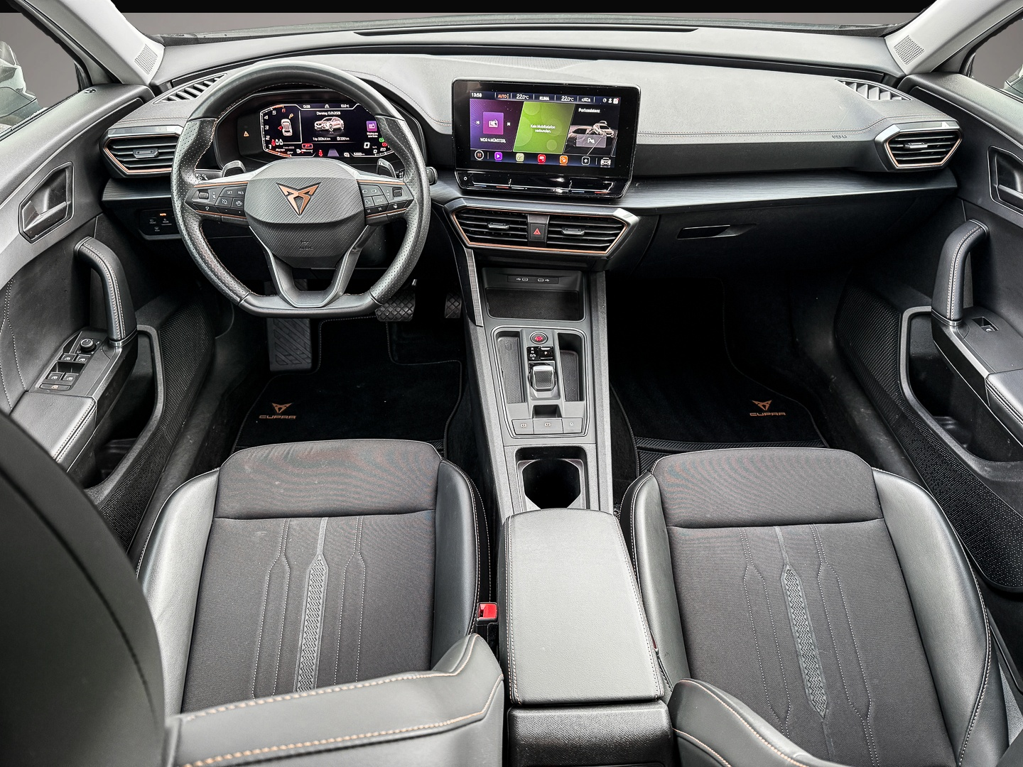 Bild 4 Cupra Formentor 2.0 TDI 4Drive 110 KW 7-Gang DSG Digit