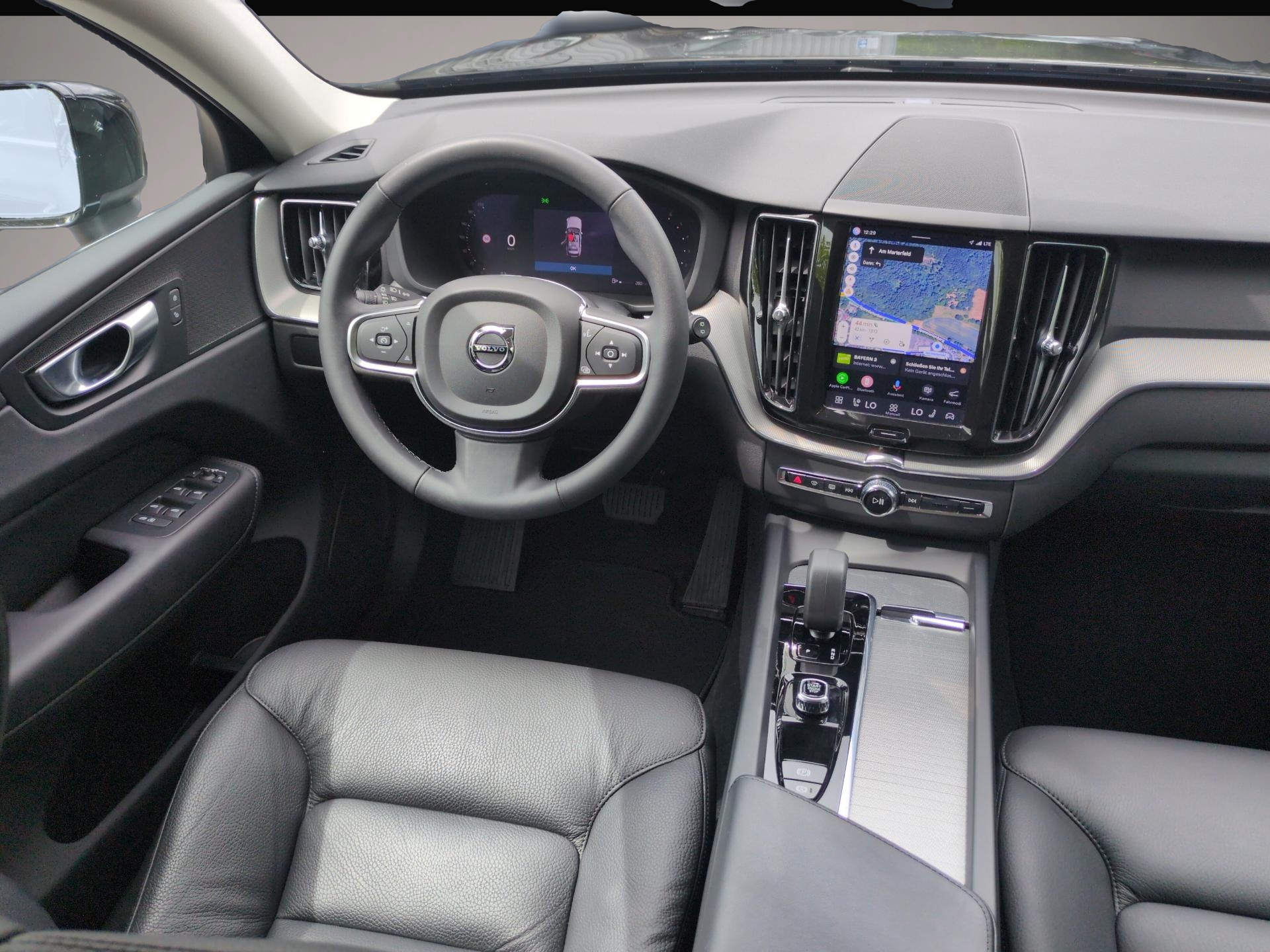 Bild 6 Volvo XC60 B4 (Diesel) Core 2WD Automatik Bluetooth Na