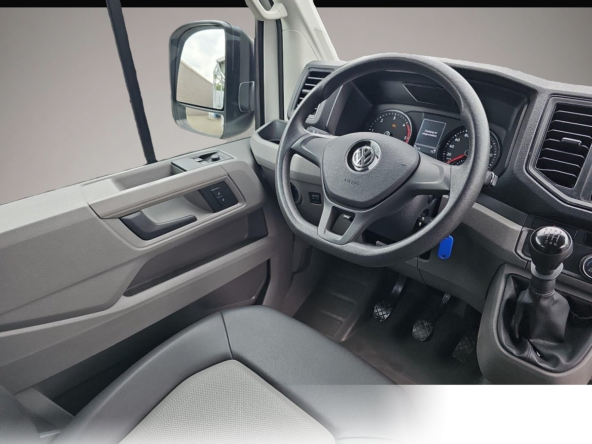 Fotografie 4 des Volkswagen CRAFTER 35 TDI PLUS L3H3 FWD NAVI KLIMA 7-SITZE