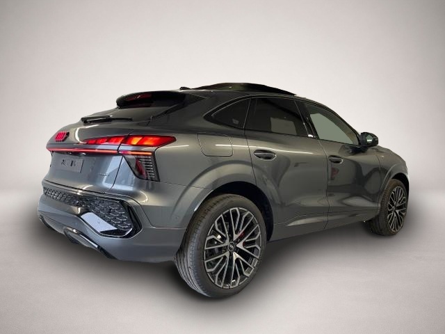 Audi Q3 Sportback NEU TFSI 265 PS quattro S line Pano+T. - Thumbnail 4