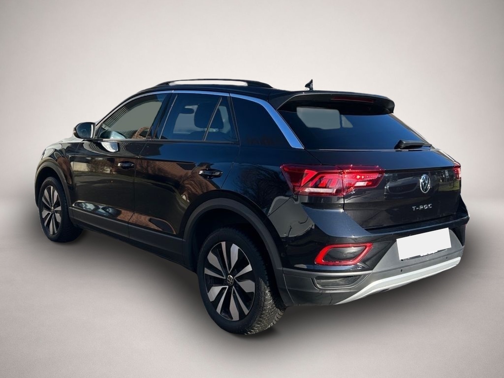 Fotografie 4 des Volkswagen T-Roc 1.5 TSI OPF DSG GOAL