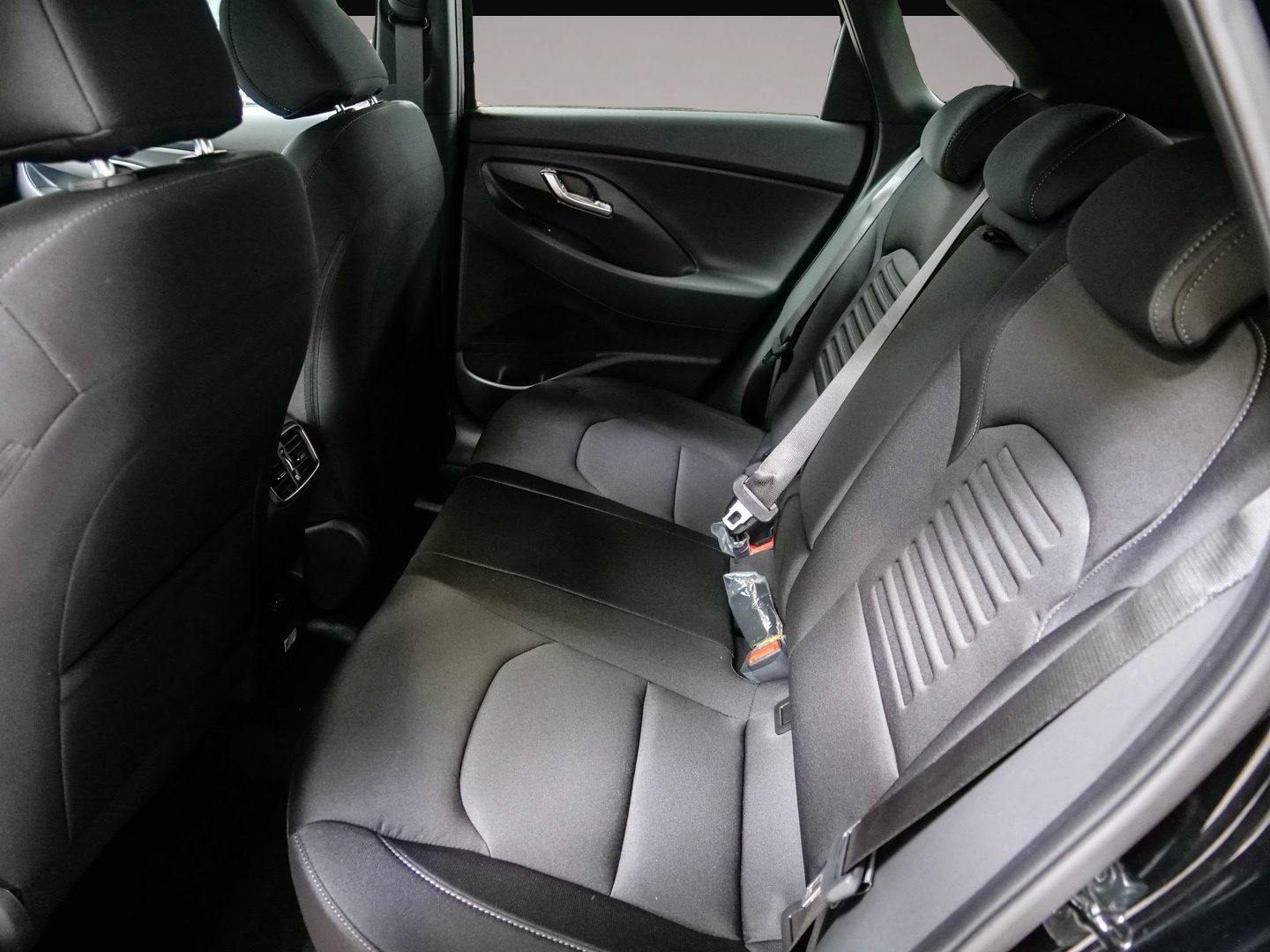Bild 6 Hyundai i30 Advantage DCT Plus Paket Navi LED Apple CarP