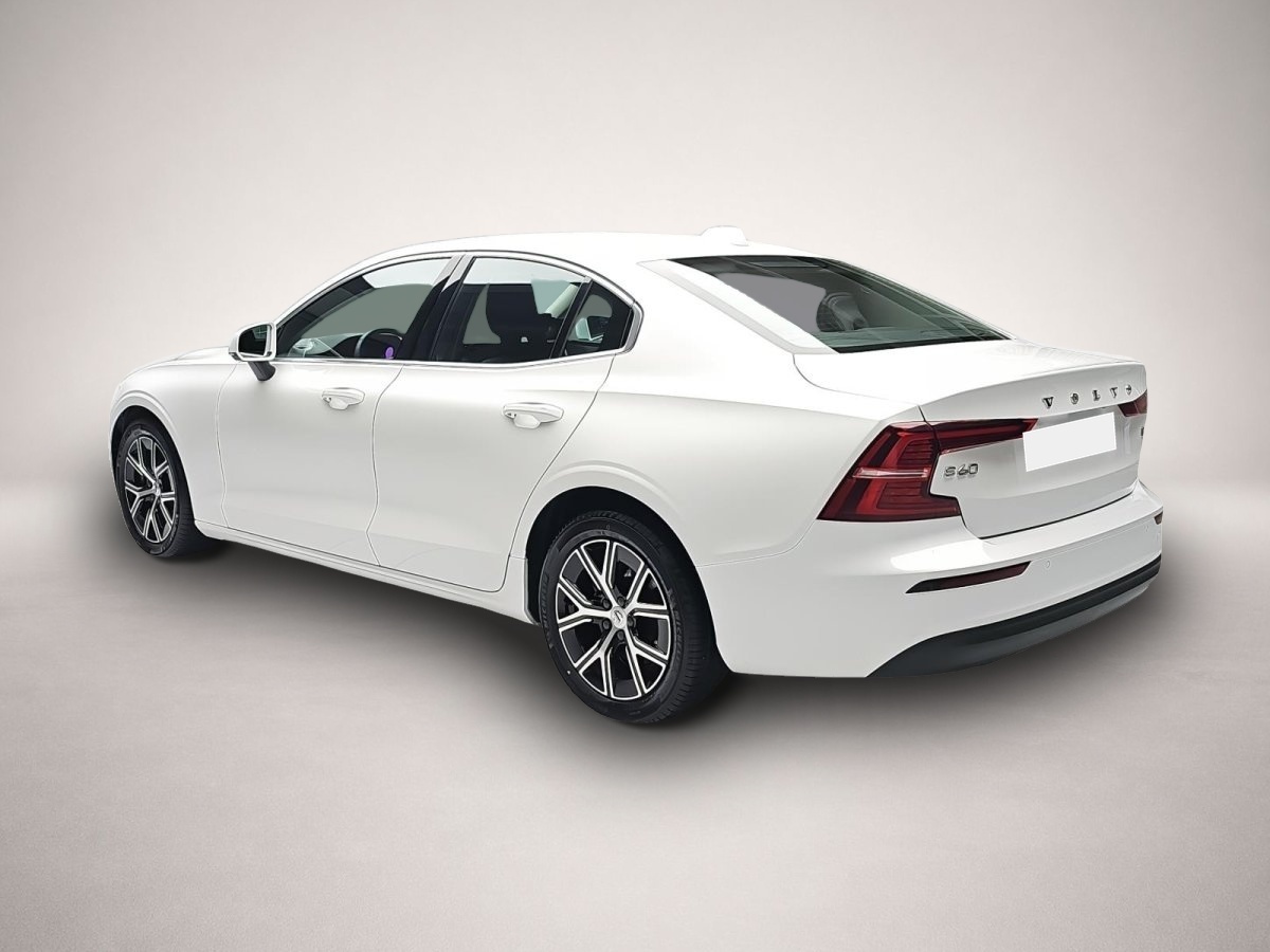 Fotografie 3 des Volvo S60 B4 AUTO. CORE NAVI LED GOOGLE KAMERA LM17