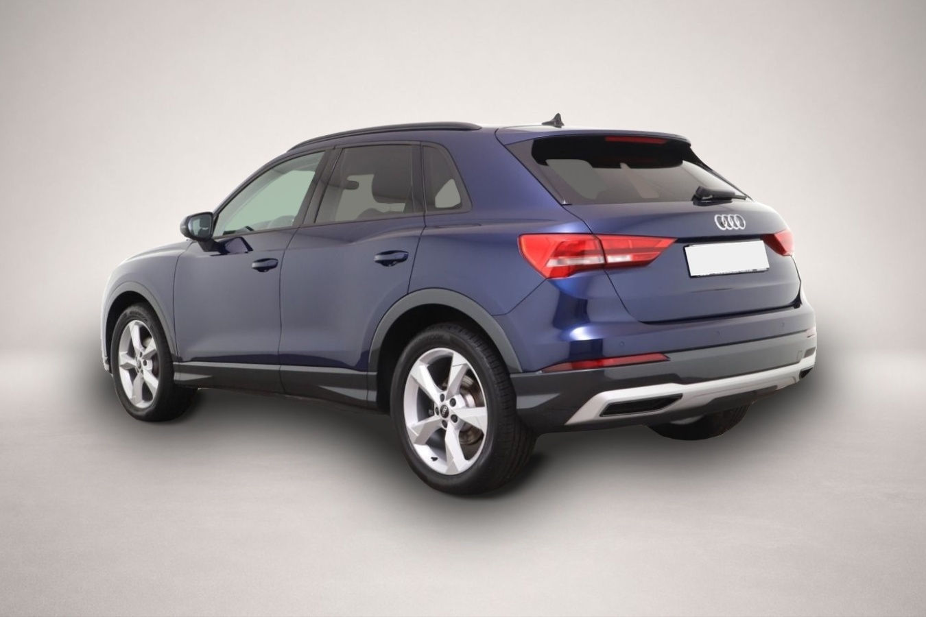 Bild 3 Audi Q3 35 TFSI S tronic advanced Navi+/AHK/19
