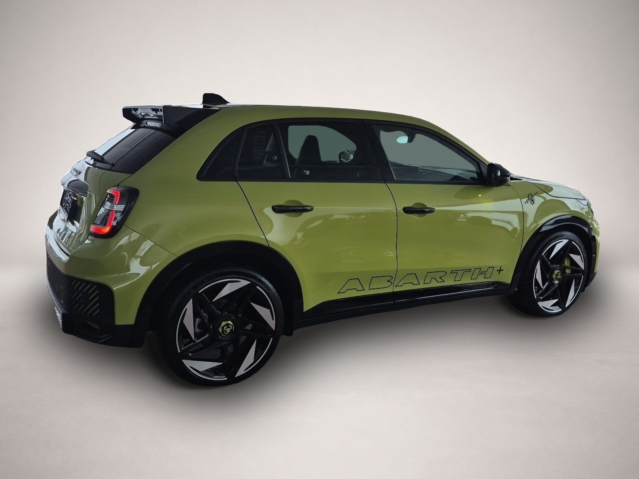 Bild 6 Abarth 600e 207 kW Scorpionissima PDC v+h Keyless