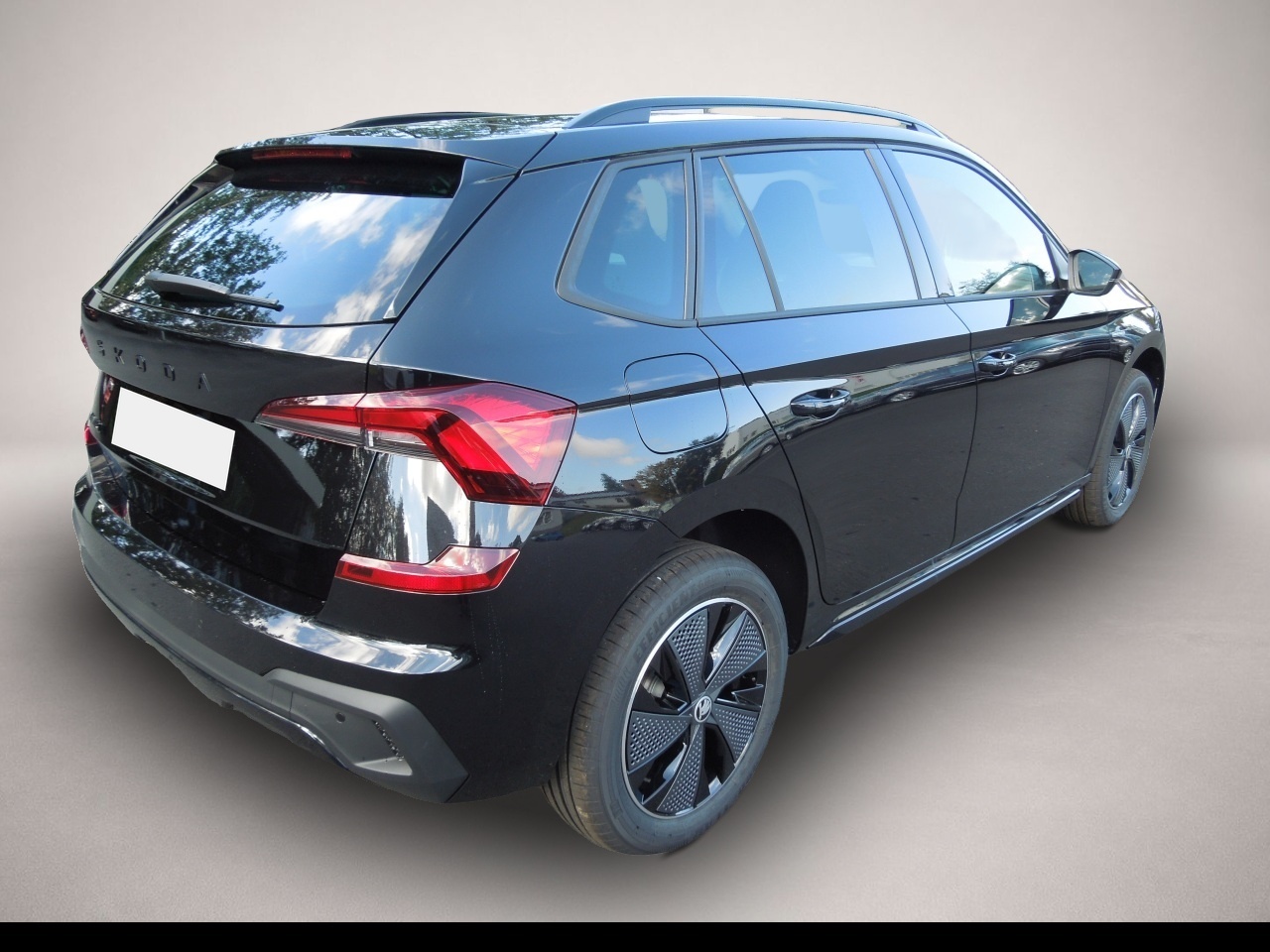Bild 4 Skoda Kamiq 1.5TSI Monte-Carlo/Panoramadach/Navi/Kamer