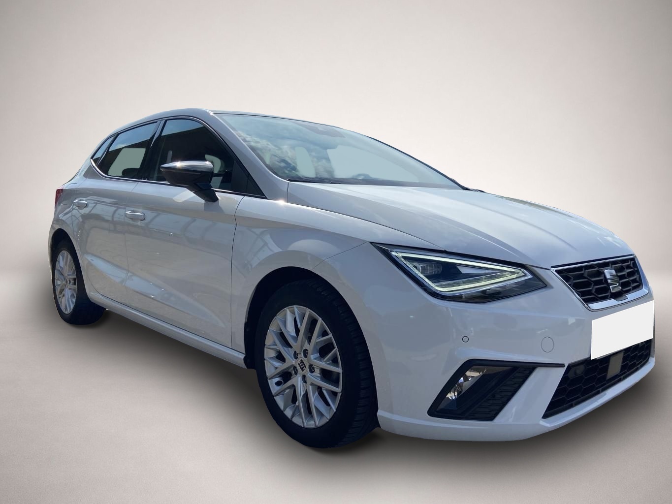 Bild 6 Seat Ibiza 1.0 TSI DSG FR PANORAMA+VIRTUAL-COCKPIT+NA