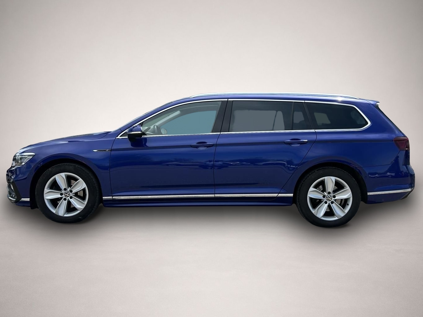 Bild 2 Volkswagen Passat Variant 2.0 TDI DSG R-Line AHK+HEAD-UP+AP