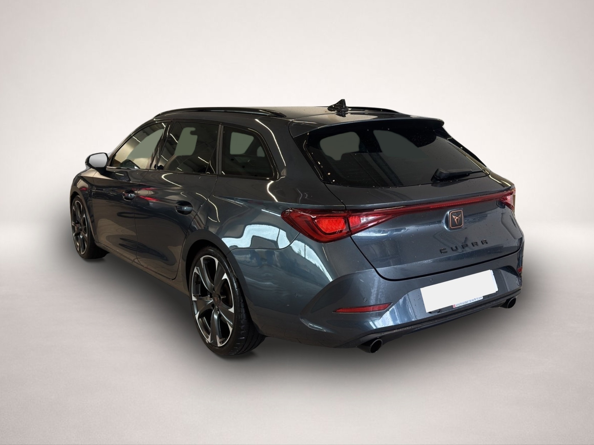 Bild 4 Cupra Leon SP 2.0 TSI DSG VZ LED NAVI ACC PARKASS SHZ