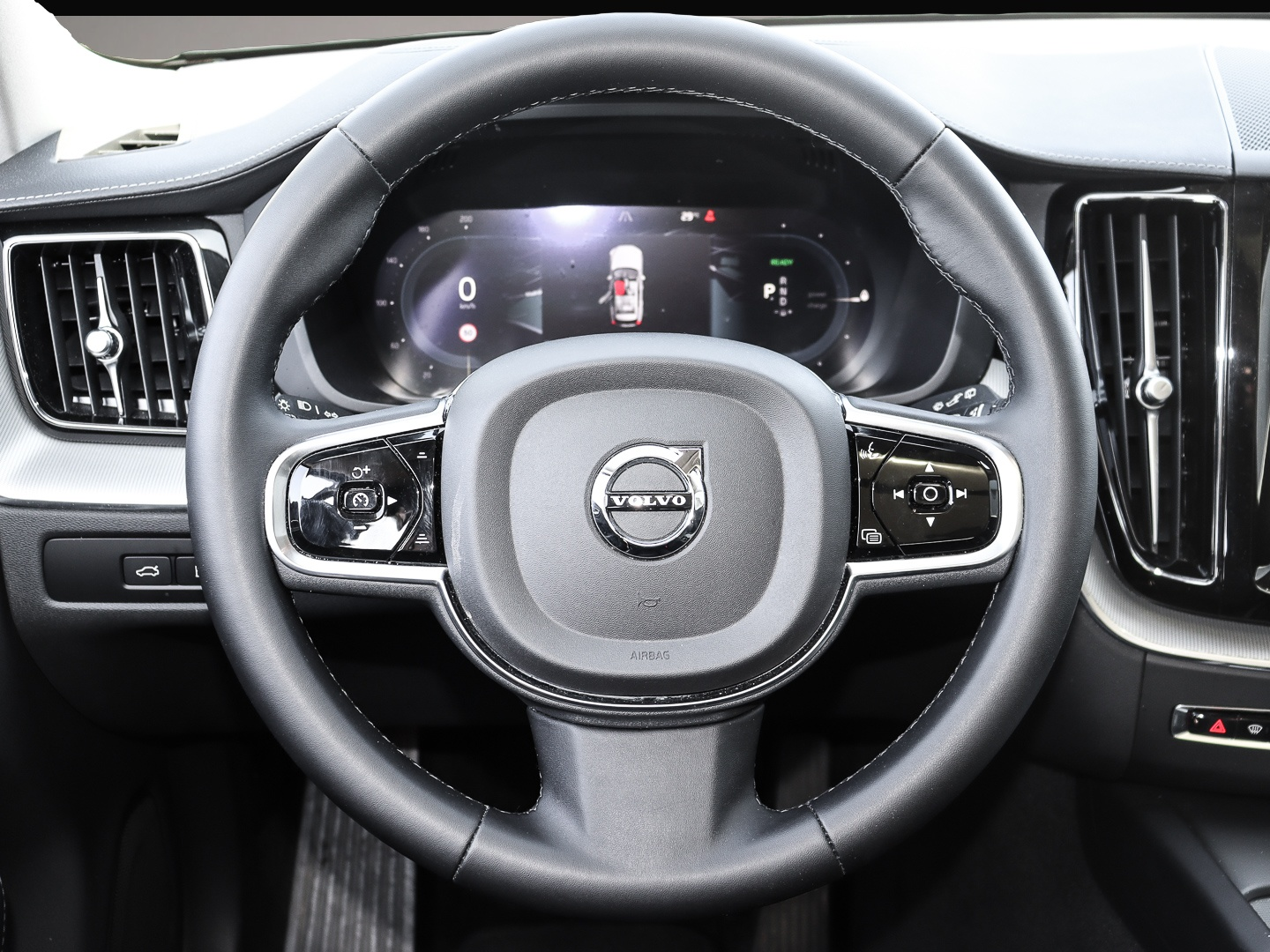 Bild 5 Volvo XC60 Ultimate Dark Recharge Plug-In Hybrid AWD T
