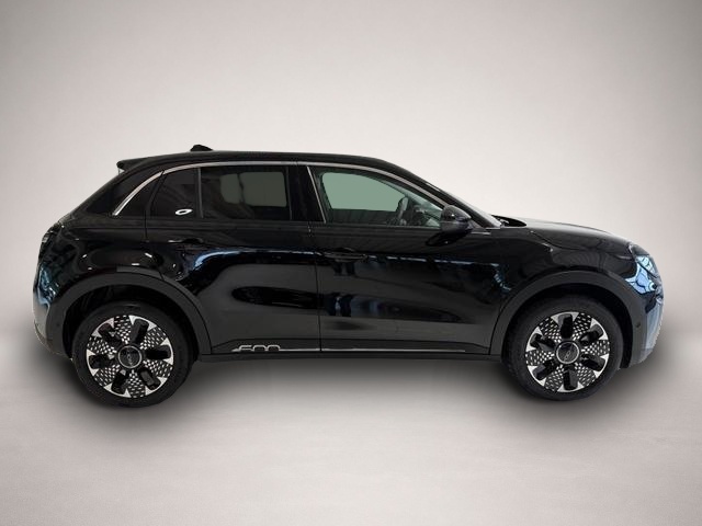 Bild 4 Fiat 600 La Prima Hybrid 1.2 T3 107 kW (145 PS) DCT, Win.