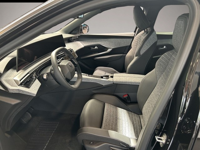 Bild 4 Peugeot 3008 Hybrid 145 Allure 1.2 EU6e Hybrid 145 Allur