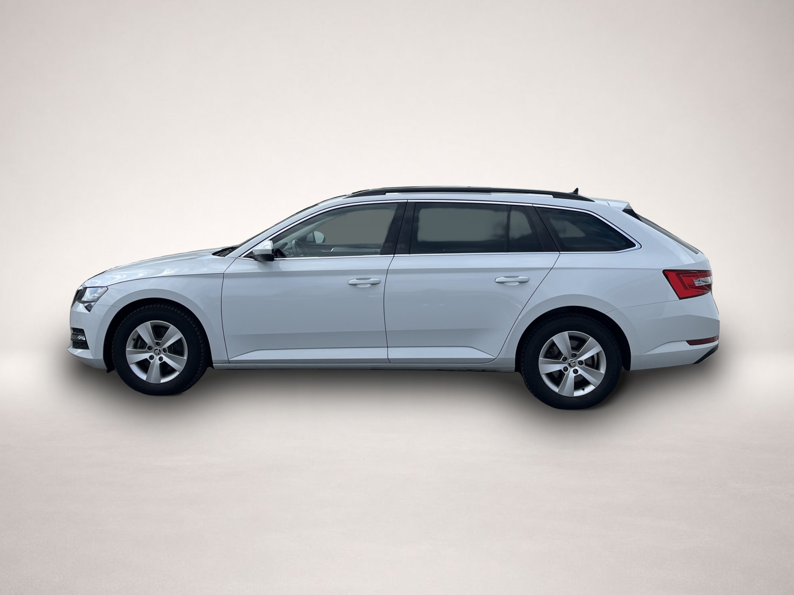 Bild 2 Skoda Superb Combi 2.0 TDI DSG Ambition 156¤ m.20% Anz