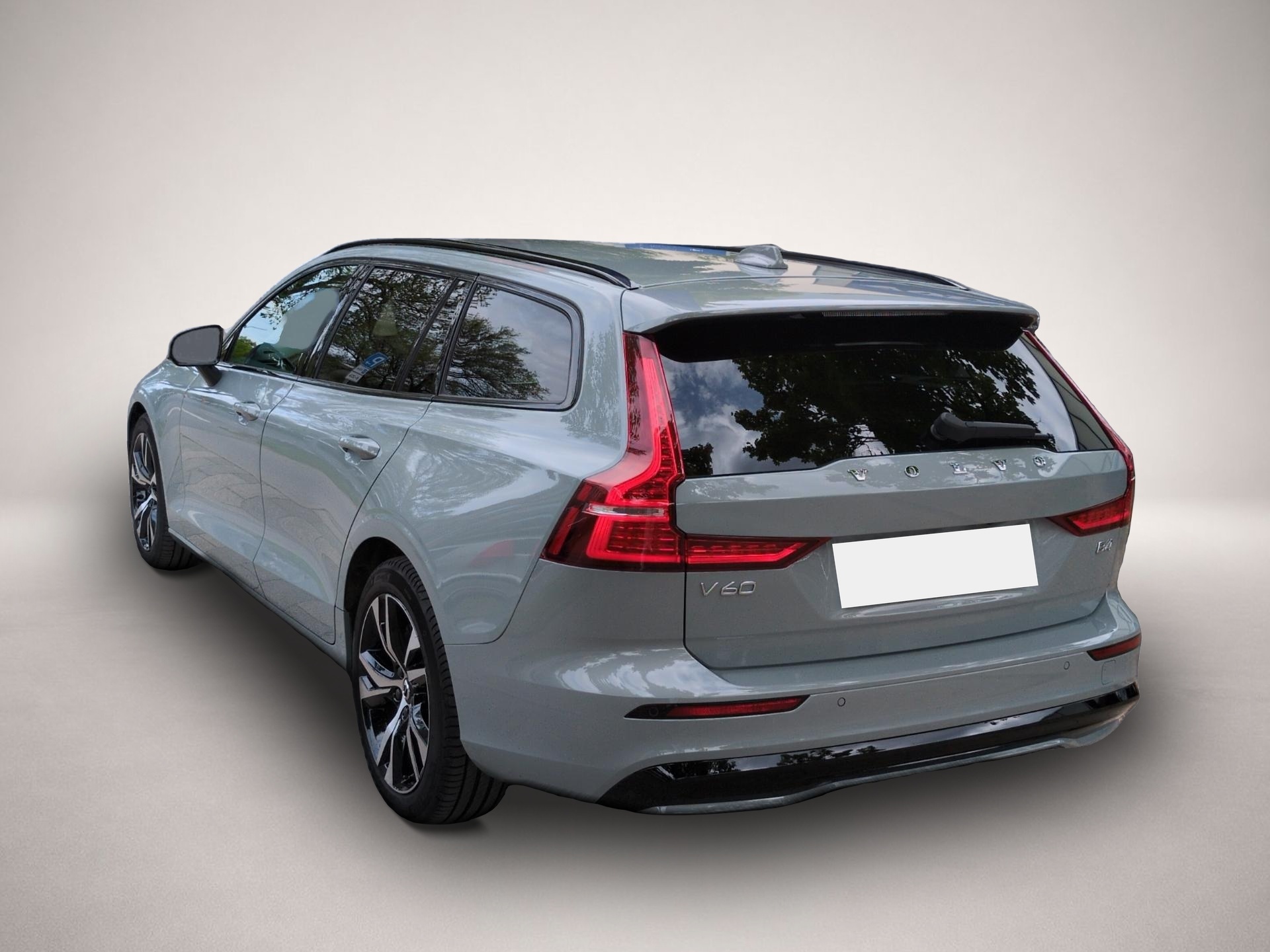 Bild 2 Volvo V60 Plus Dark
