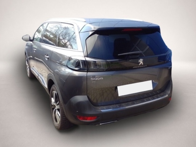 Fotografie 3 des Peugeot 5008 Hybrid 136 GT El. Panodach Digitales Cockpi
