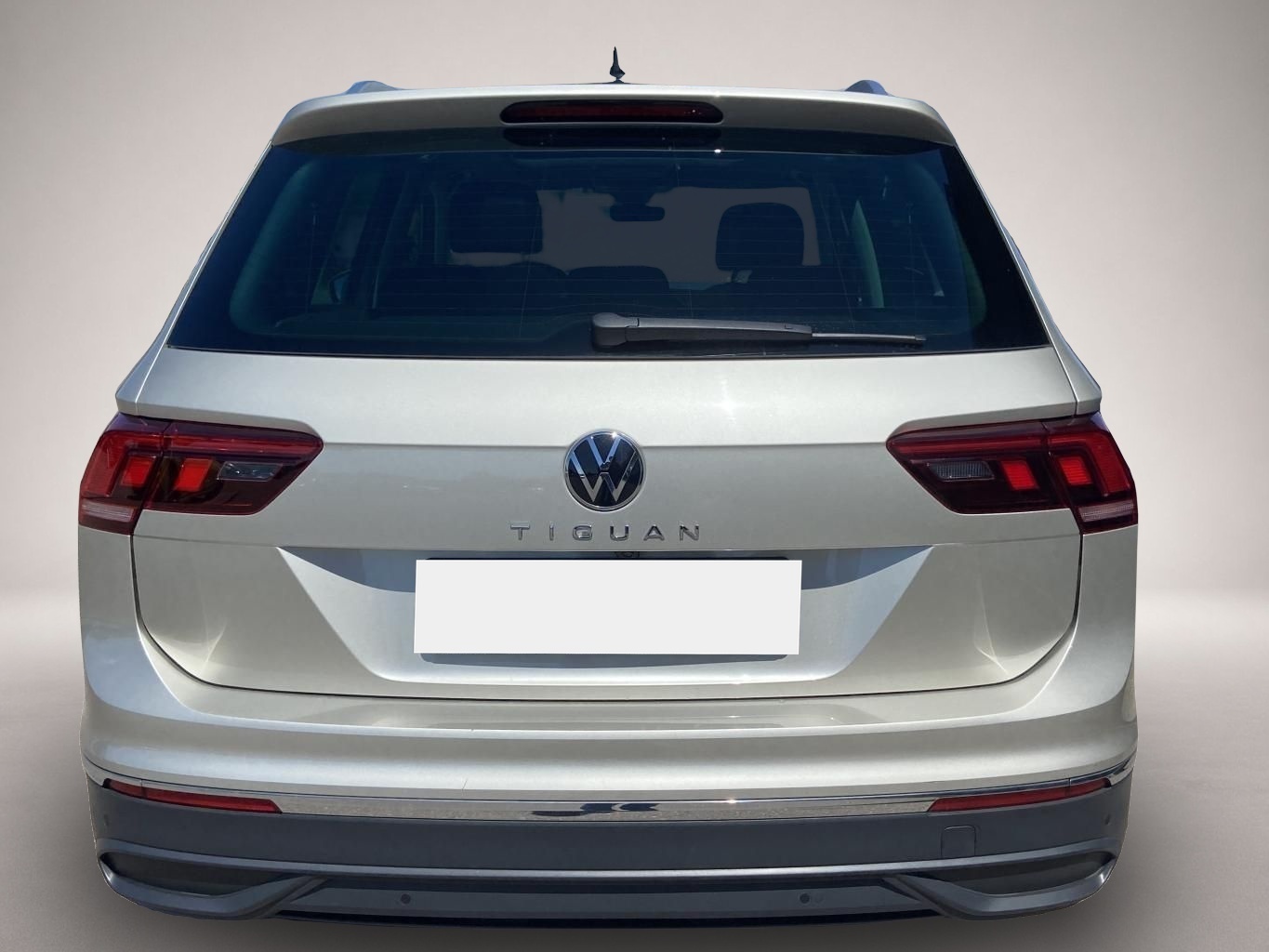Bild 4 Volkswagen Tiguan 1.5 TSI DSG MOVE PANORAMA+AHK+APP-CONNECT