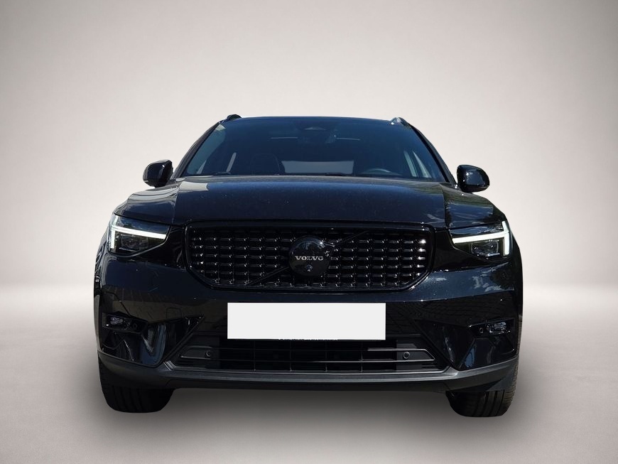 Fotografie 6 des Volvo XC40 B3 B DKG Ultra Black Edition
