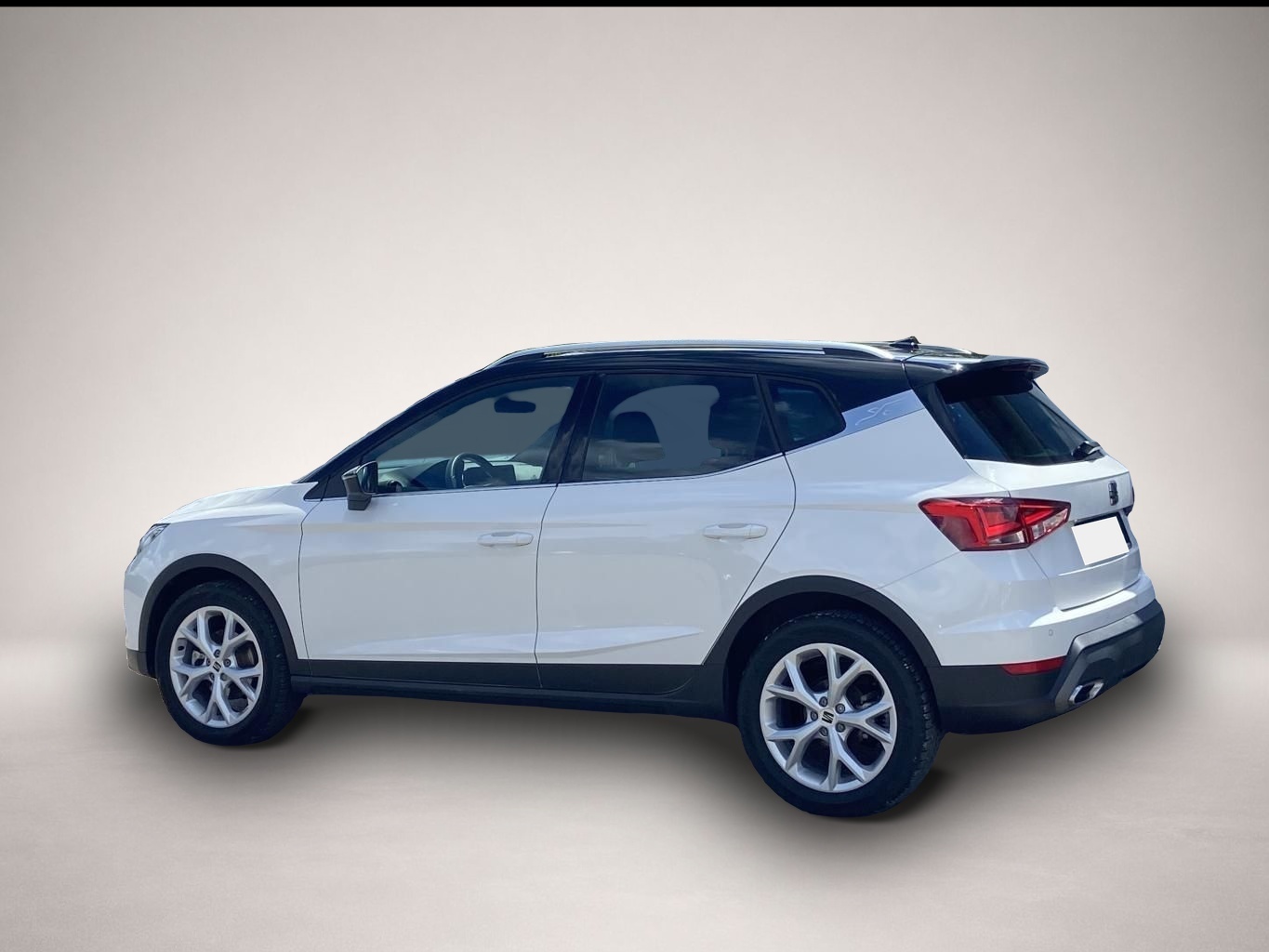 Fotografie 3 des Seat Arona 1.0 TSI FR VIRTUAL-COCKPIT+NAVI-PRO+LED+DA