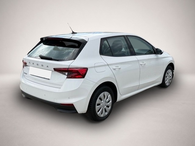 Bild 5 Skoda Fabia 1.0 TSI Active PDC hinten,SHZ.,