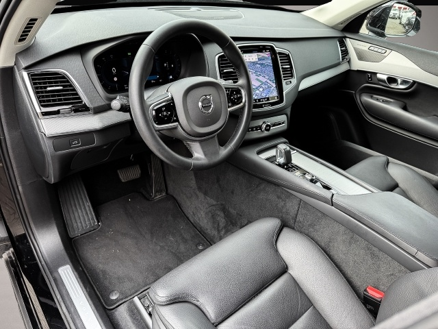 Bild 4 Volvo XC90 Core AWD 7-Sitzer StandHZG Digitales Cockpi