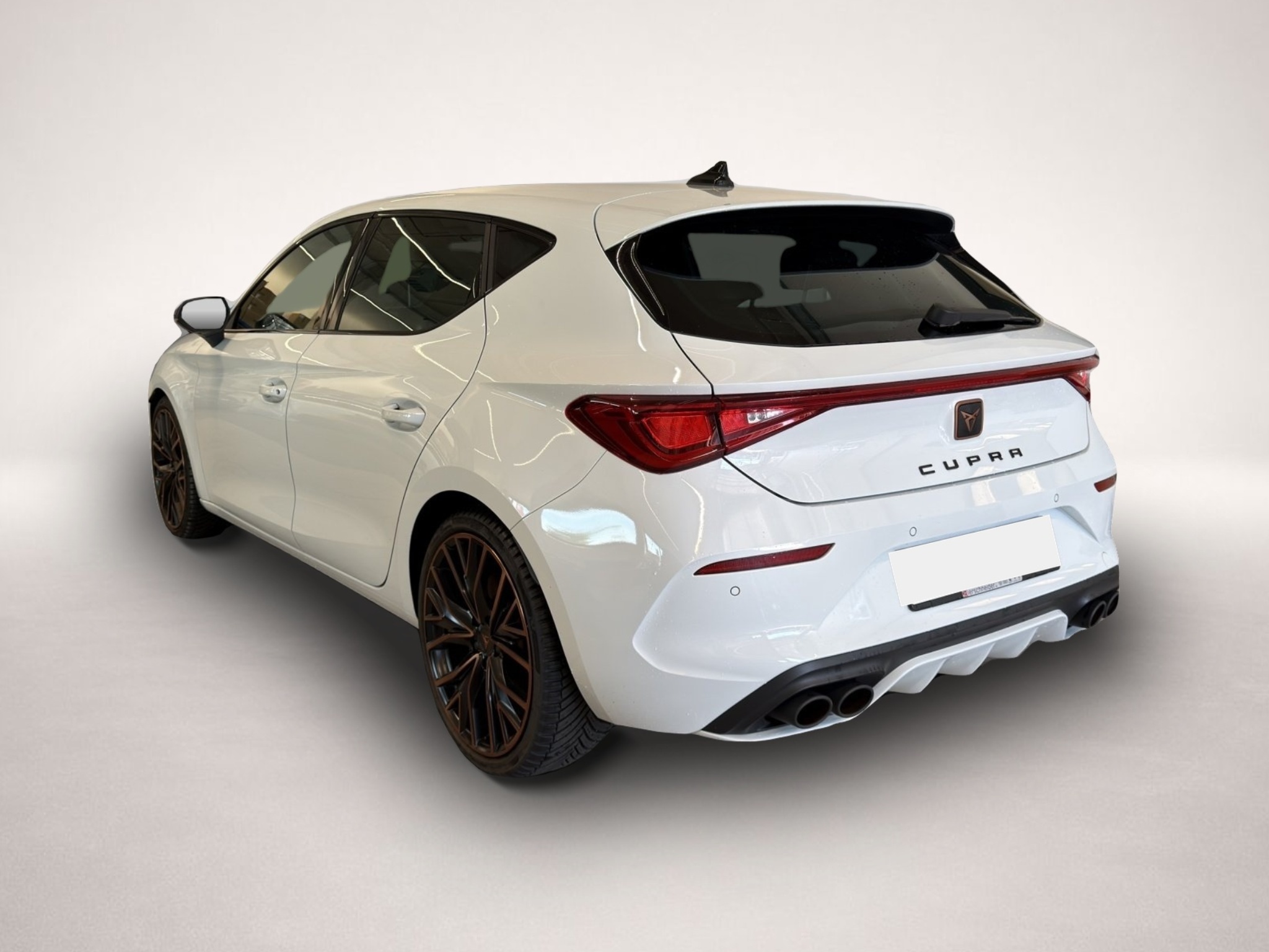 Bild 4 Cupra Leon 2.0 TSI DSG VZ LED NAVI SIDEASS SHZ KLIMA