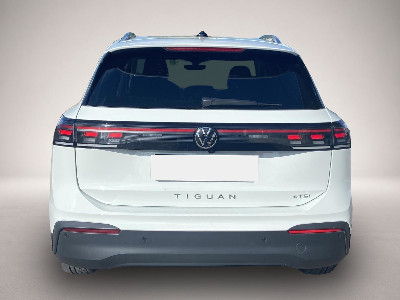 Fotografie des Volkswagen Tiguan 1.5 TSI DSG LIFE GOAL AHK+APP-CONNECT+AC