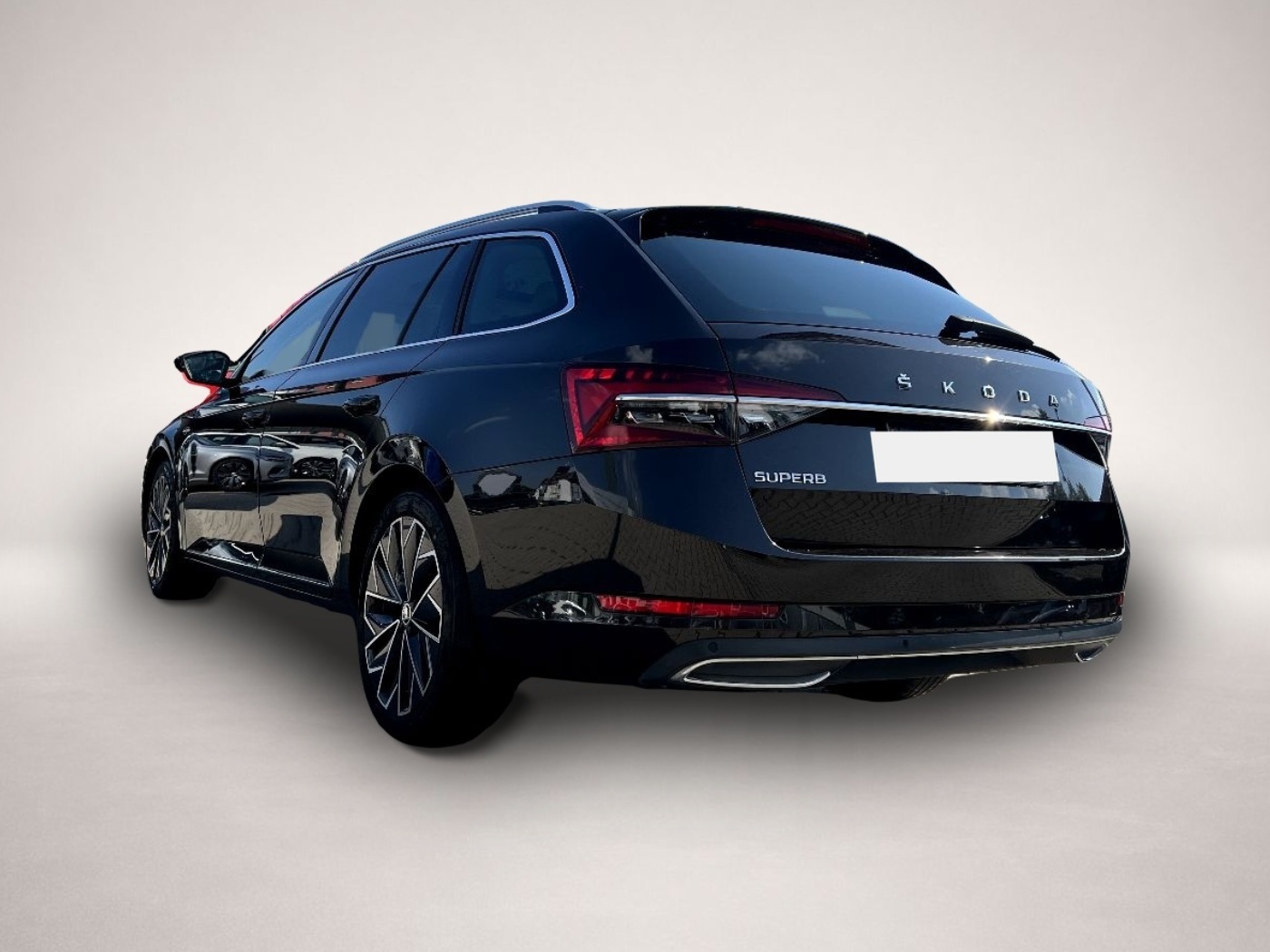 Bild 3 Skoda Superb Combi 2.0 TDI L&K *LED Navi AHK Pano ACC