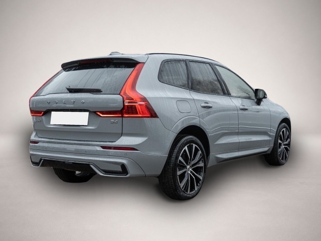 Bild 2 Volvo XC60 Plus Dark 2WD Leder Digitales Cockpit Memor