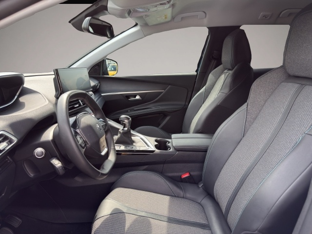 Bild 7 Peugeot 3008 Allure 1.2 PureTech 130 LED+NAVI+PDC+CAM+CA