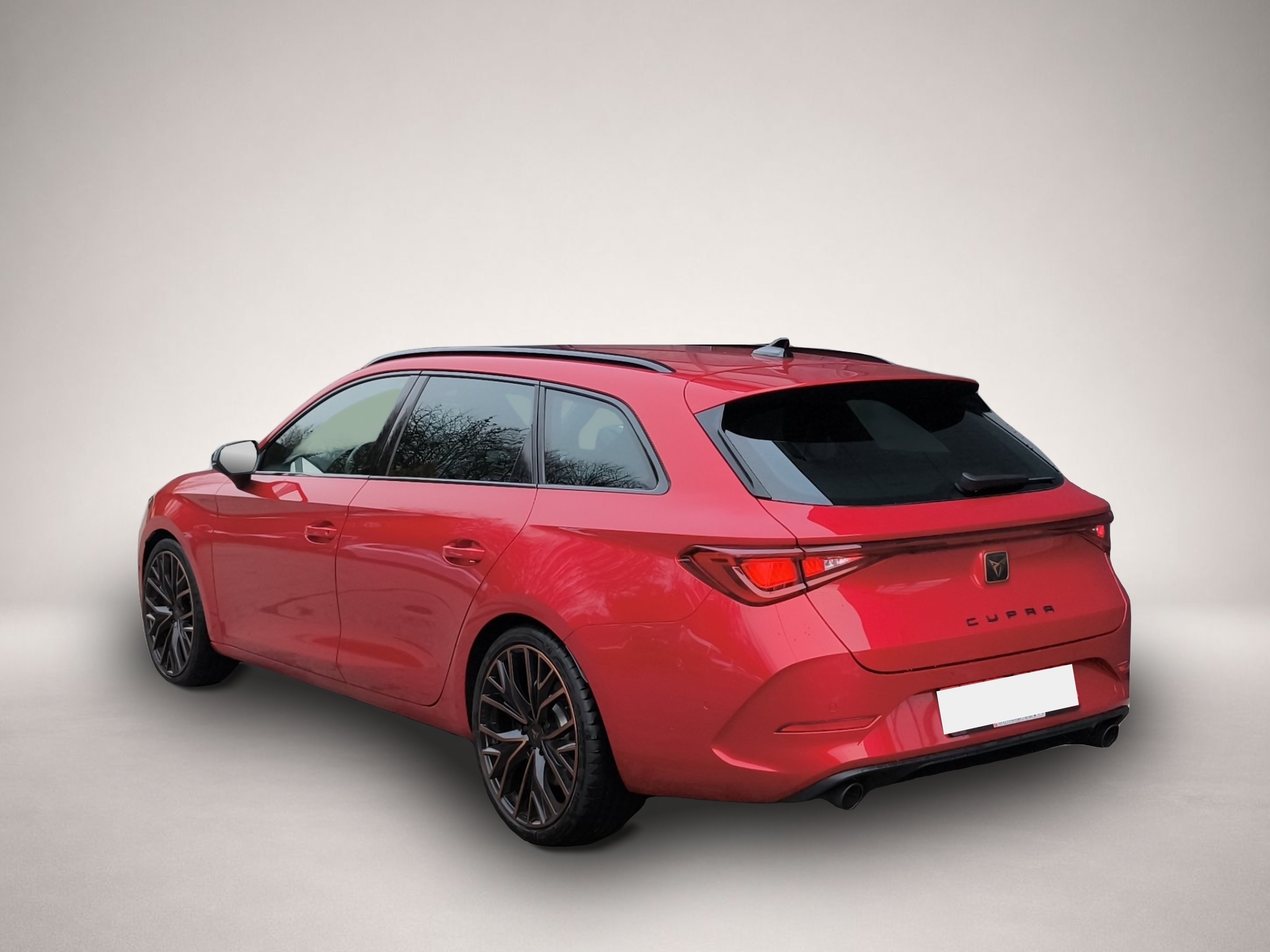 Bild 4 Cupra Leon SP 2.0 TSI DSG VZ LED+NAVI+19+KAMERA+PARKLE