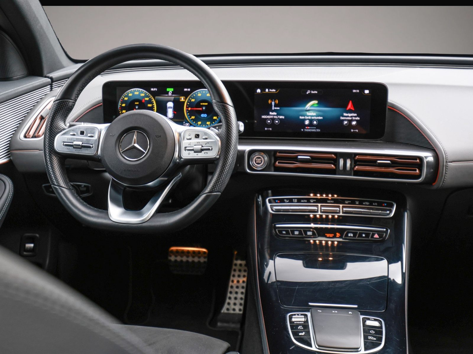 Bild 6 Mercedes-Benz EQC 400