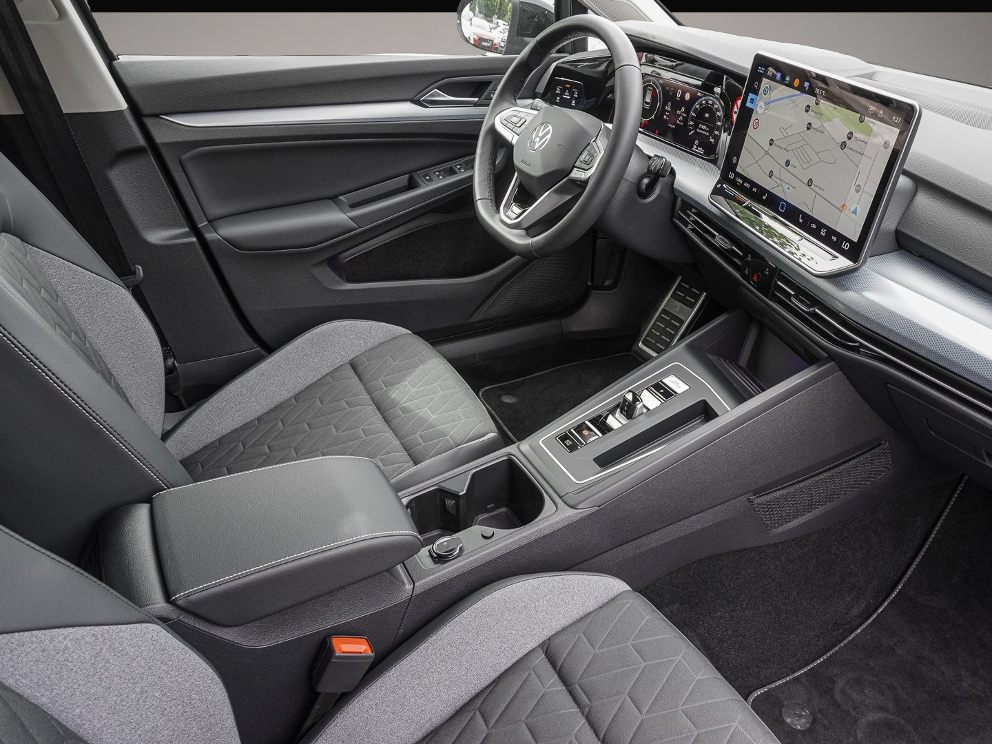 Bild 6 Volkswagen Golf Variant 2.0 TDI DSG Life Goal