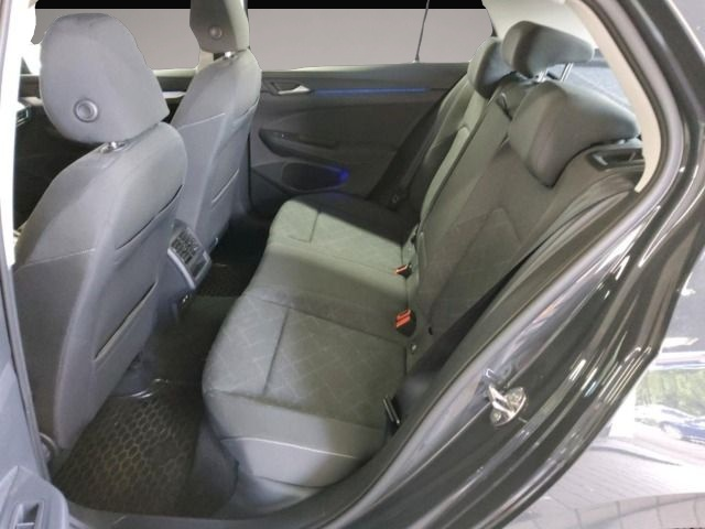 Bild 4 Volkswagen Golf VIII 1.0 eTSI DSG Life *AHK*App-Connect*LED
