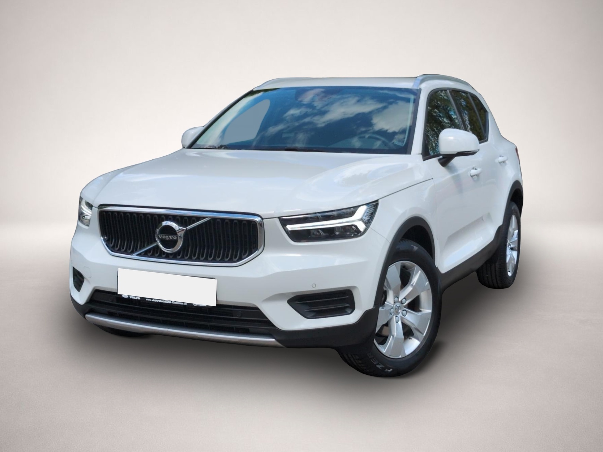 Fotografie Volvo XC40 T3 Momentum Pro 2WD Automatik Bluetooth Nav