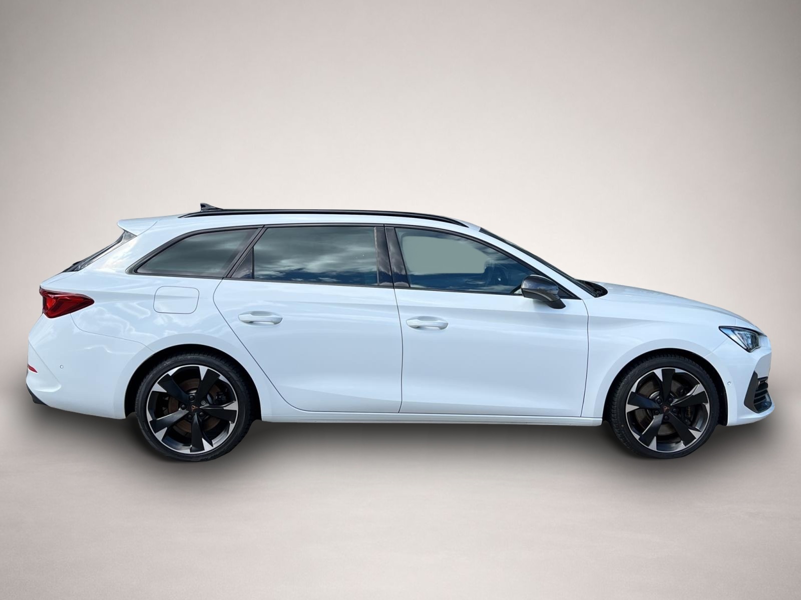 Bild 6 Cupra Leon Sportstourer 2.0 TSI DSG NAVI KAMERA LED SH