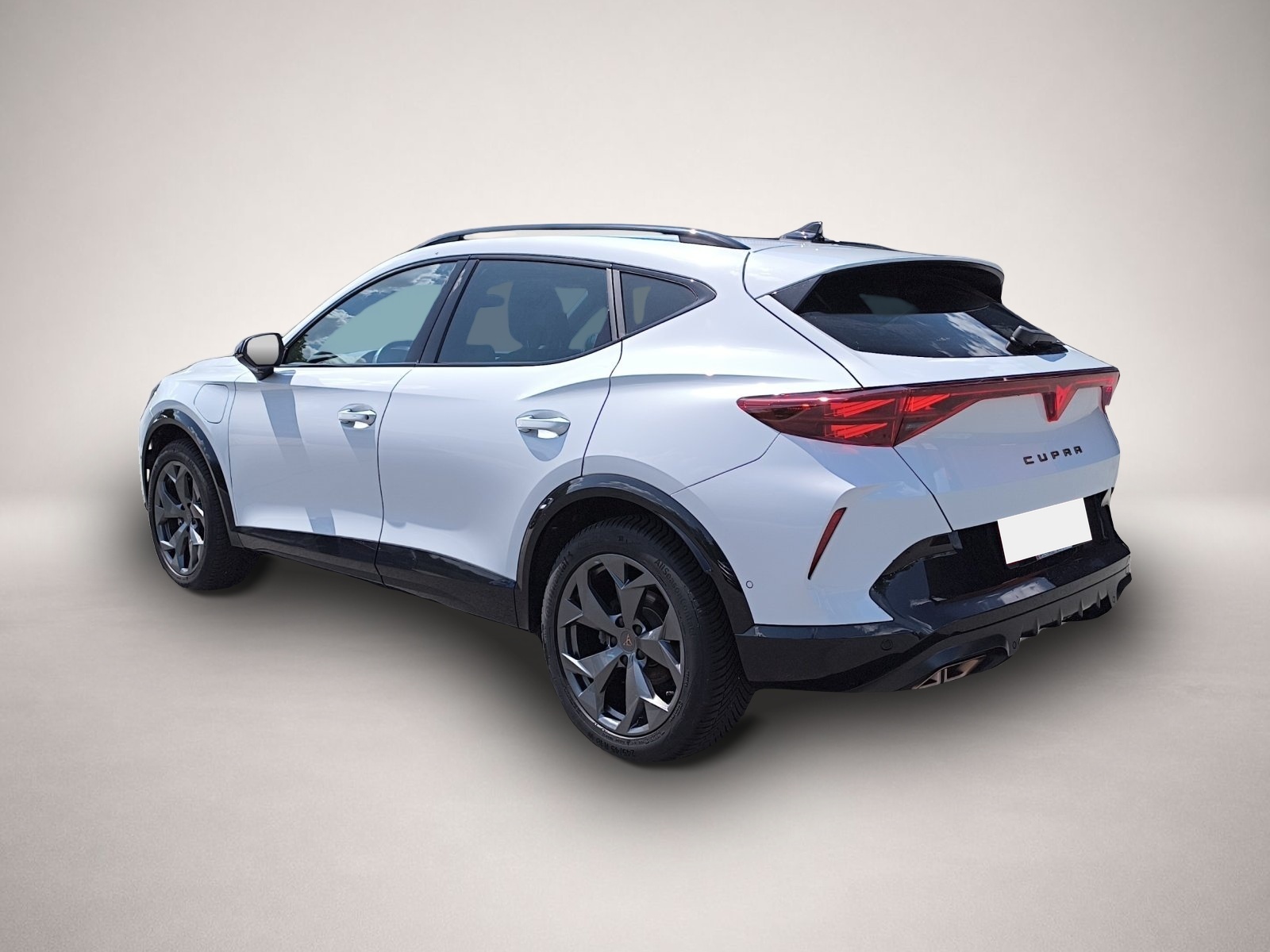 Bild 5 Cupra Formentor 1.5 e-Hybrid DSG 5-J-G NAV 18LM 360 AC