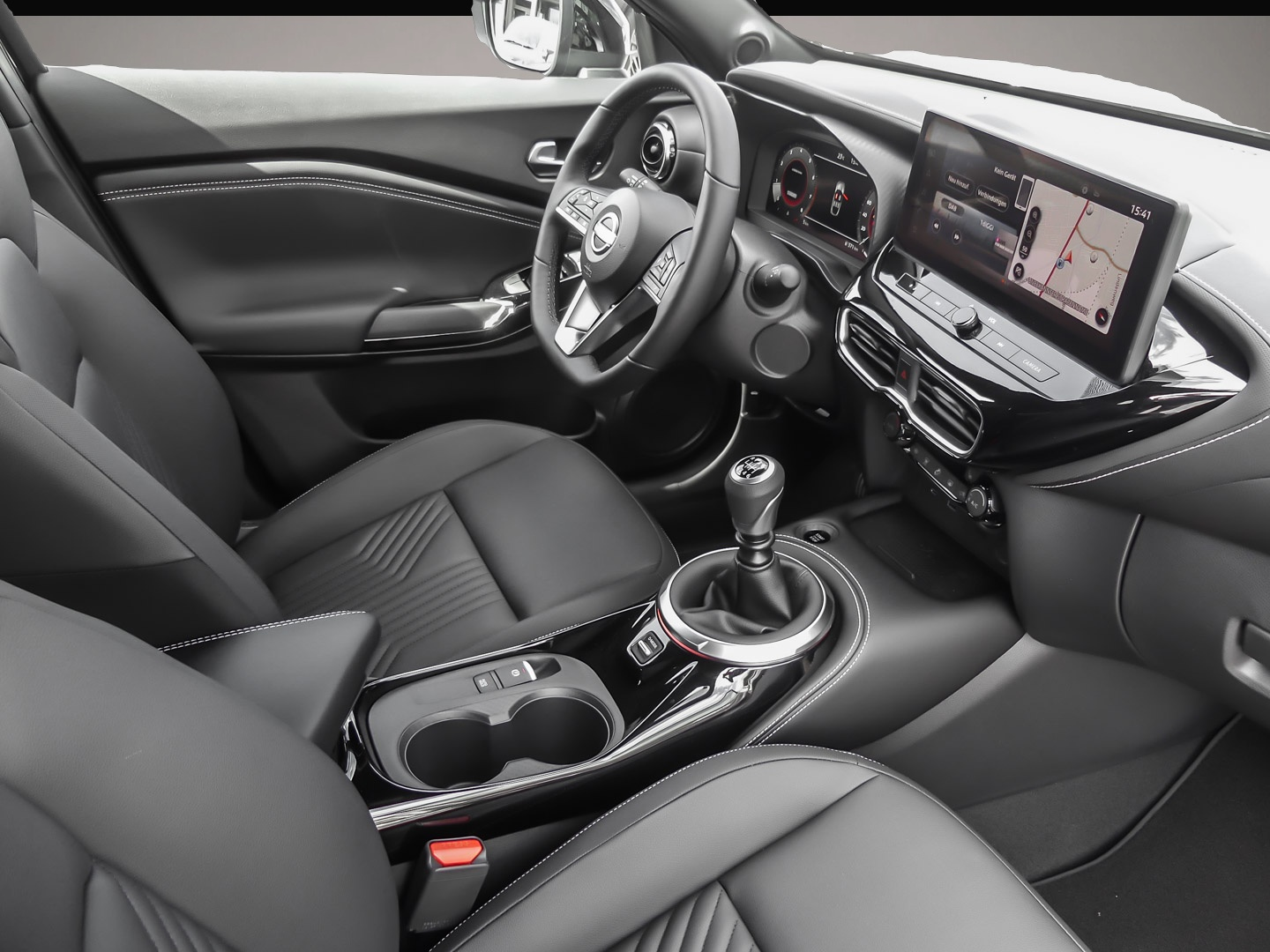 Bild 4 Nissan Juke Tekna 1.0 DIG-T 6MT 114PS BOSE Navi Leder S
