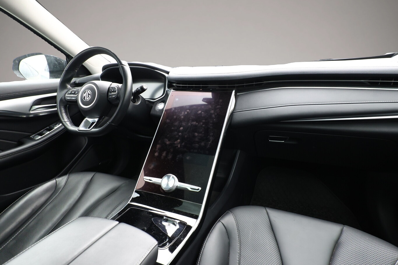 Bild 6 MG Marvel R Electric 132kW Luxury Pano AHK PDC 360°