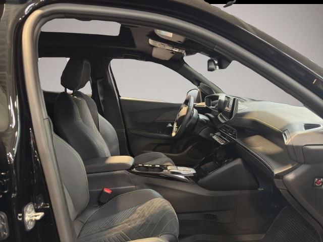 Bild 7 Peugeot 2008 MILD-HYBRID 145 GT PANO SHZ PDC